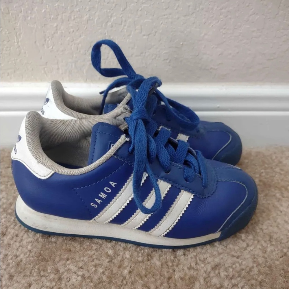 Little boys Adidas Samoa Blue size 11